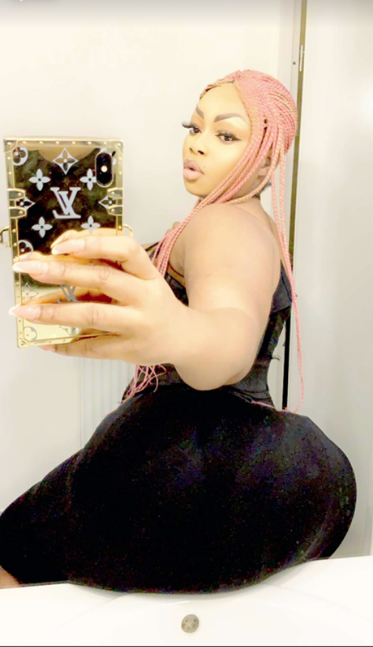 (06 Photos) Eudoxie Yao profite bien de ses vacances à Paris