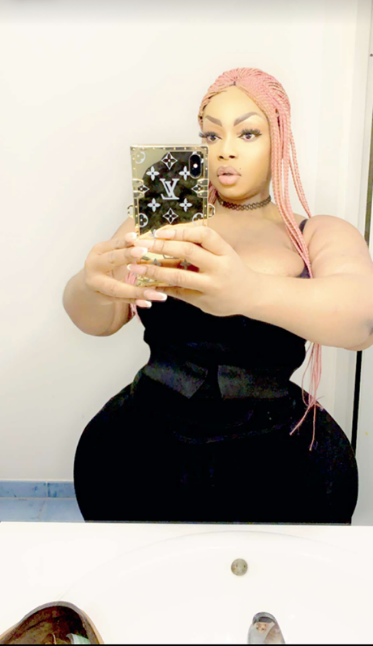 (06 Photos) Eudoxie Yao profite bien de ses vacances à Paris