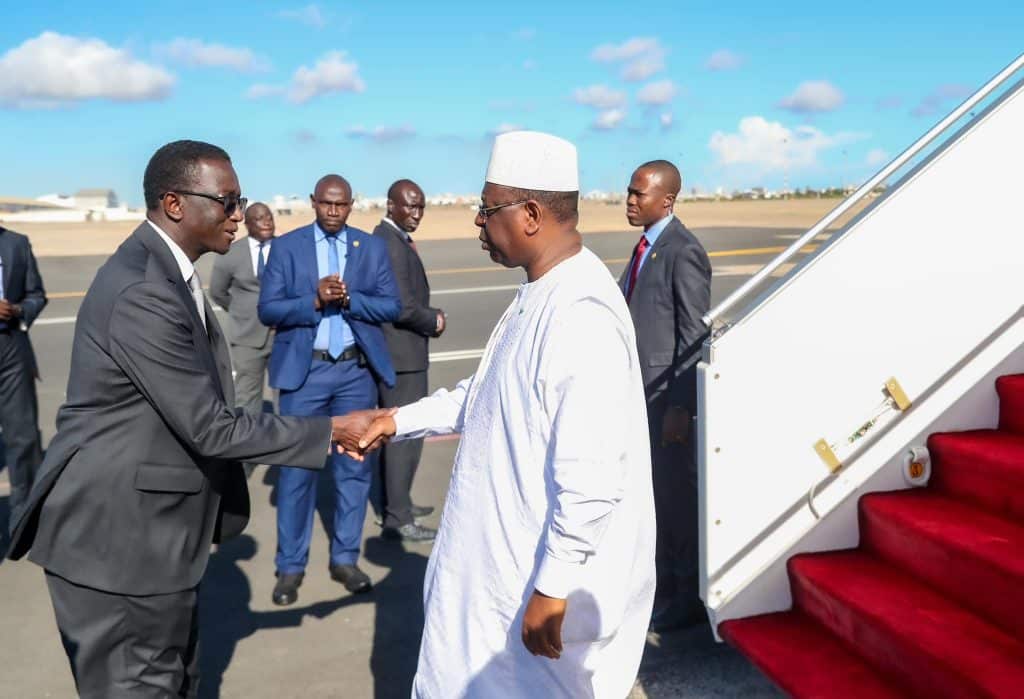 Le Président Macky SALL est de retour à Dakar Senegal7