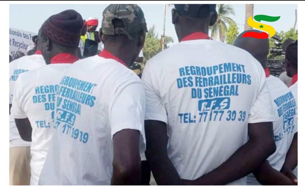 Protestation Contre La Baisse Des Prix De La Ferraille Les Acteurs