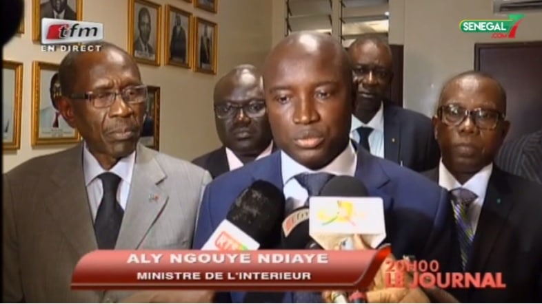 Aly Ngouille Ndiaye sur les manifestations:" Je dis bravo aux forces de l'ordre et de sécurité qui ont pu gérer la situation"