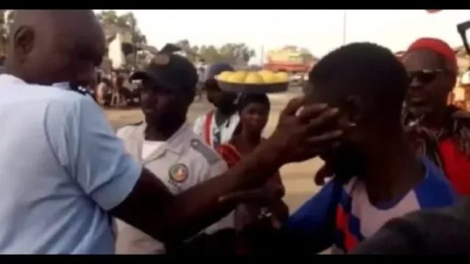 (Vidéo) Policier gifleur de Ziguinchor: Seydi Gassama appelle les citoyens à filmer ce genre de scène