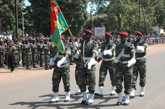 Attaque terroriste au Burkina: ce miracle qui a sauvé le chef d’état-major et des officiers