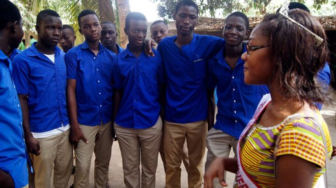 L'année scolaire prolongée au Togo