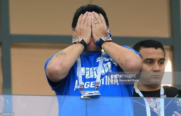 (16 Photos) Argentine vs Croatie: Maradona éffondré en tribunes