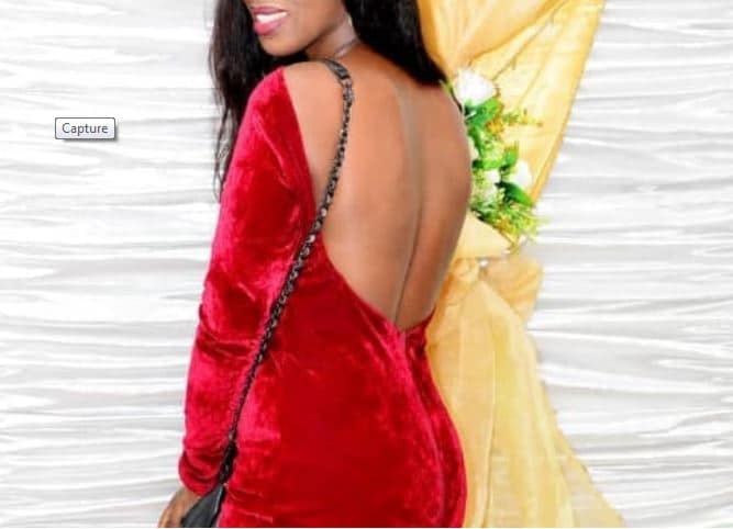 (03 Photos) : Naya l’épouse de Diop Fall « Mbeuk » ose le dos nu dans une robe rouge très…