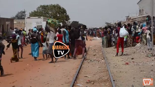 Vidéo – Le train tue un homme à Pikine
