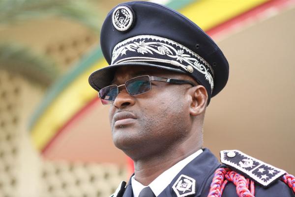 Police sénégalaise : Macky Sall remplace Oumar Maal, aujourd'hui