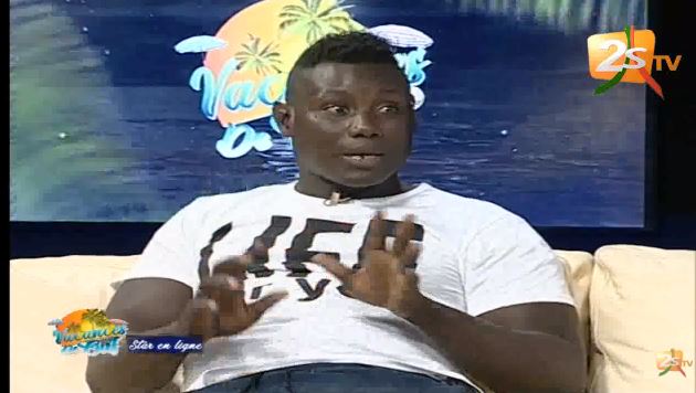 Vidéo: Wouly s'explique après sa vidéo polémique "Mane Dioulite la...Aziz Ndiaye moma..."