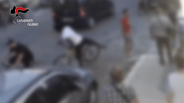 Italie : Voici la vidéo de l’agression qui a coûté une oreille à un sénégalais
