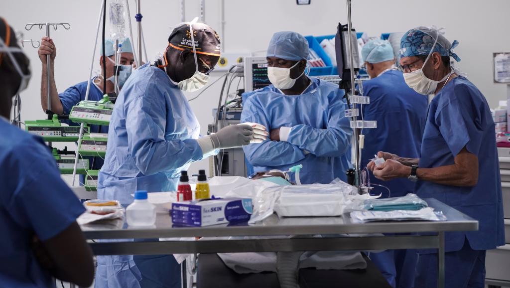 Le Mali réussit sa première opération à cœur ouvert sur une fille de 6 ans