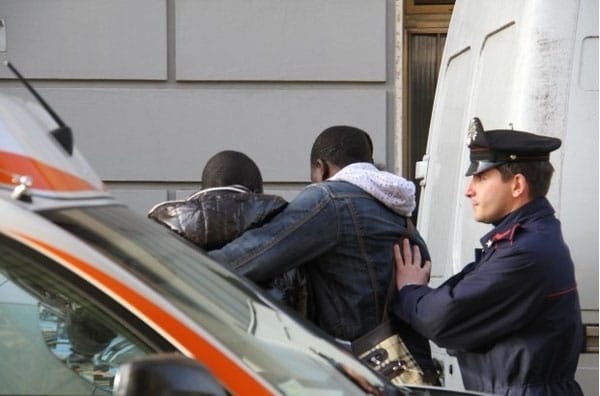 Italie: Un sénégalais arrêté pour trafic d’êtres humains