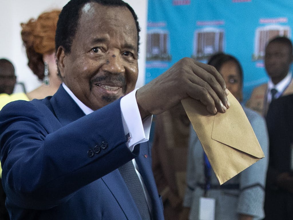 Cameroun : Paul Biya réélu pour un 7e mandat