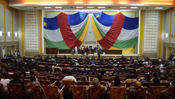 Centrafrique : un député ouvre le feu à l’Assemblée nationale