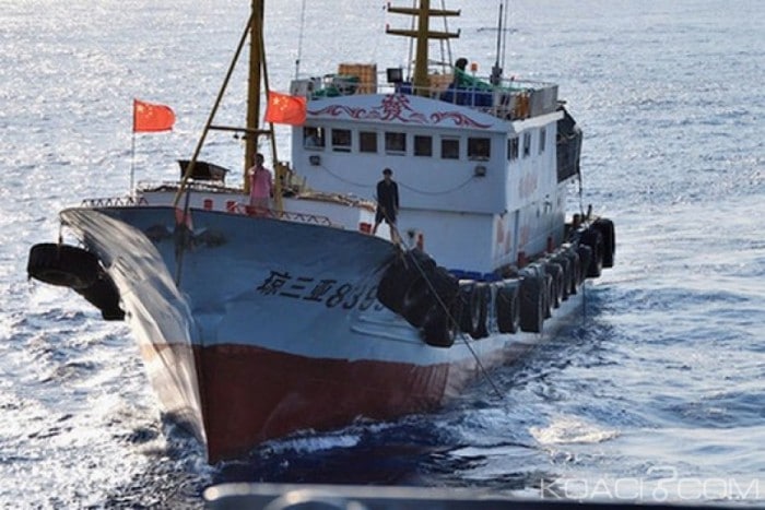 Surpris en train de pêcher sur nos eaux : Deux navires chinois interceptés par la Marine sénégalaise