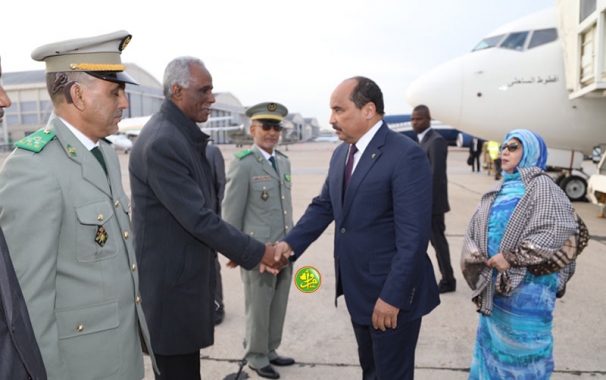 Ouverture du Forum de Paris sur la Paix: L'arrivée du Président mauritanien en France
