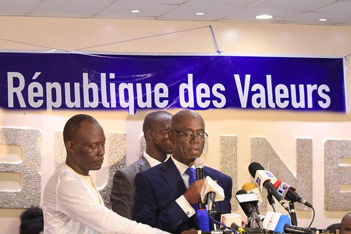Présentation de son programme-Thierno Alassane Sall « brûle » le régime de Macky