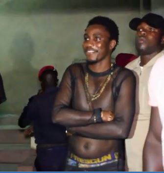 Vidéo: Wally s’affiche n... au concert de Dof Ndeye