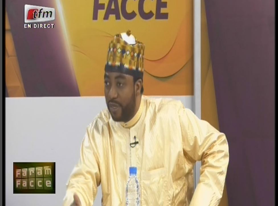 Faram facce-Cheikh Alassane Séne : " A cause d'un 2nd mandat,la chemise du président Macky est débrayée..."