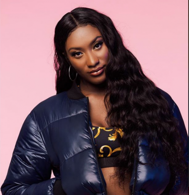 (24 Photos) : Aya Nakamura très sensuelle dans ses nouveaux clichés