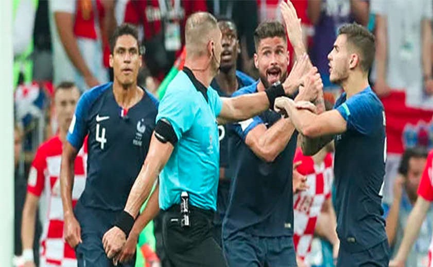 Finale Mondial 2018 : L'arbitre revient sur le penalty accordé à la France