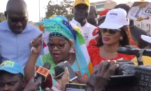 (Vidéo) La réplique salée de Aïda Mbodj à Boun Abdallah Dionne: » le sauvage, c’est ton patron… »