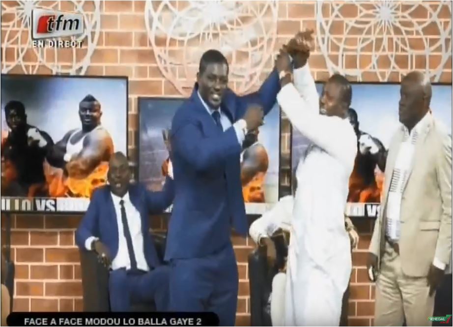 (Vidéo) Le beau geste de balla Gaye envers Modou Lo
