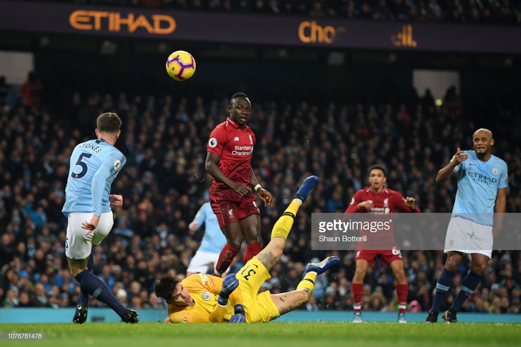 (Vidéo) Man City - Liverpool : Sadio Mané rate l'inmanquable