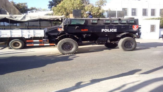 L'armada de l'Etat pour contrer les manifestants : Des chars blindés de la Police