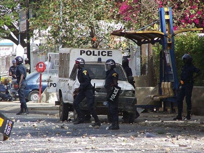 Répression aveugle : Les policiers font usage de balles en caoutchouc à l'Ucad