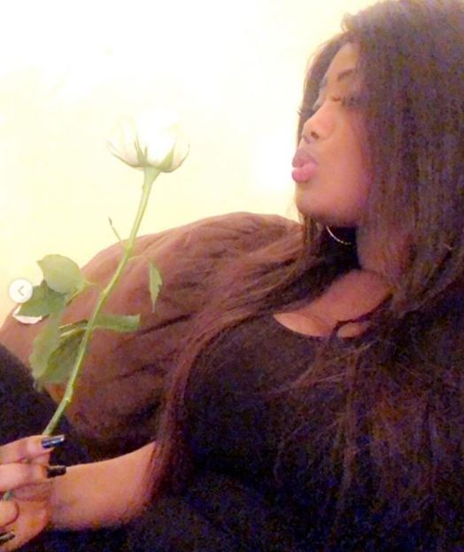 30 photos Amina Saleh secoue la toile avec son corps de rêve