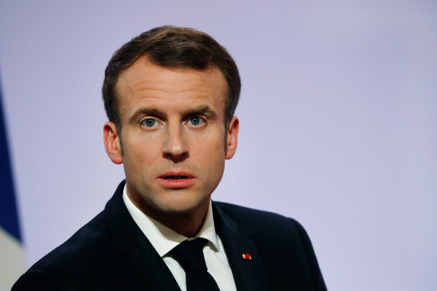 Emmanuel Macron veut la fin de l’anonymat sur Internet