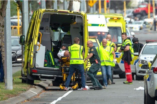 Nouvelle-Zélande : Des extrémistes attaquent 2 mosquées et tuent 49 personnes