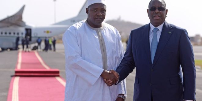 Renoncement de Macky Sall à un 3ème mandat : Adama Barrow réagit
