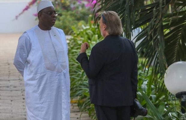 (03 Photos) Le Président Macky Sall en toute complicité avec son photographe