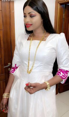 15 Photos - Mbathio Ndiaye en tenue de mariée