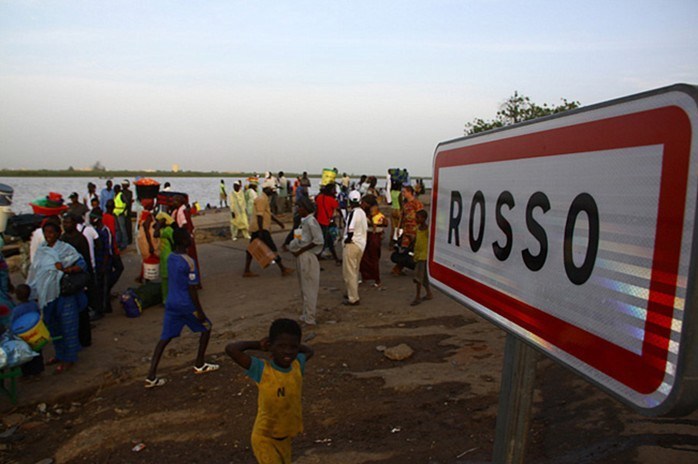Refoulés aux frontieres - Les senegalais de la Mauritanie forment un bloc