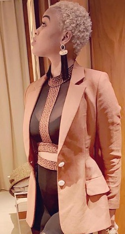 (23 Photos) Ndeye Astou Sall alias « Monica » éclipse Ya Awa dans « Vous et nous »3