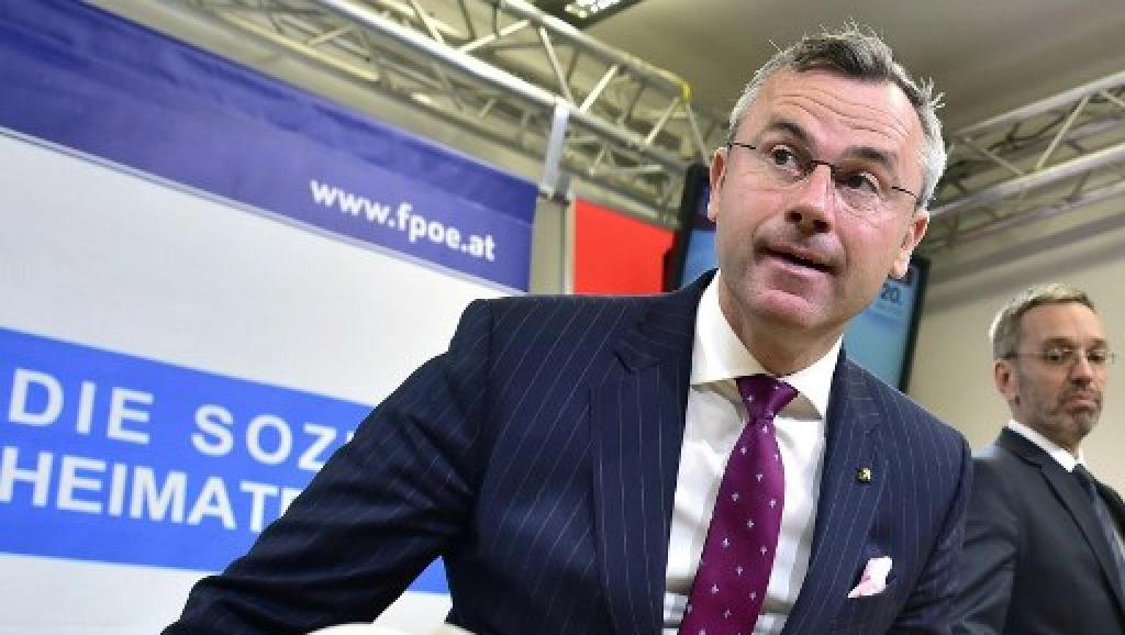 Autriche: les ministres FPÖ démissionnent en bloc