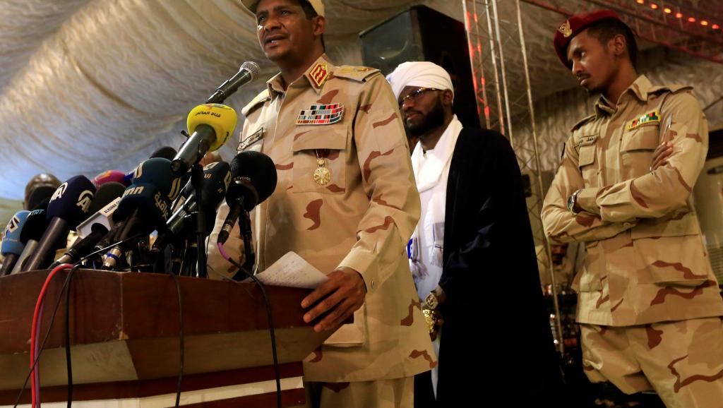 Soudan: militaires et leaders de la contestation renouent le dialogue