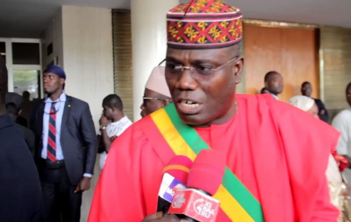 Cheikh Abdou Bara Dolly : “Macky a demandé aux forces de sécurité de ne pas intervenir à Touba”