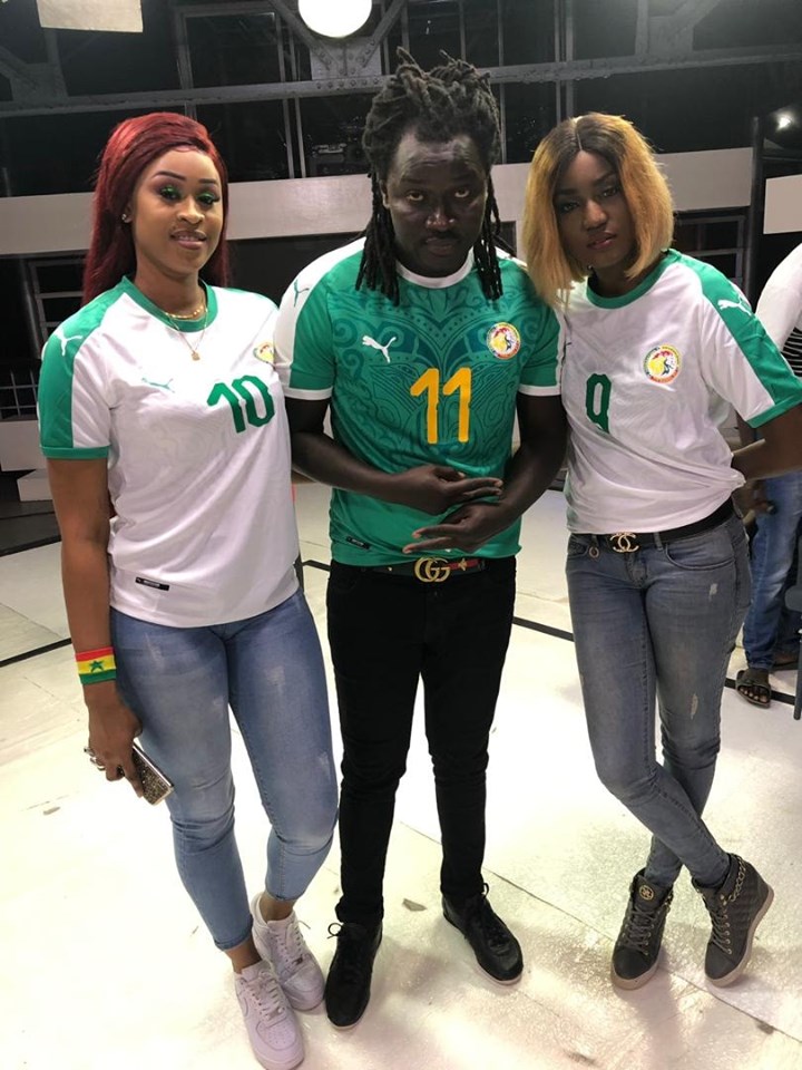 10 Photos : Les animateurs de “Vous et Nous” soutiennent les lions