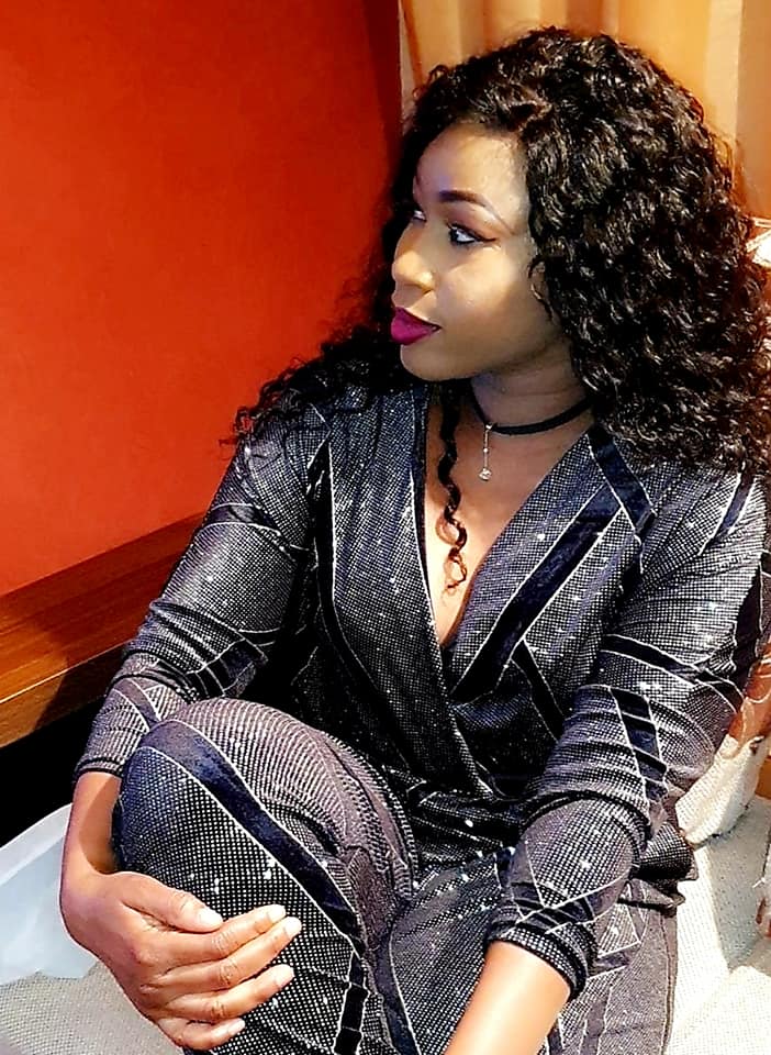 05 Photos: Admirez la robe idéale d’Aida Samb