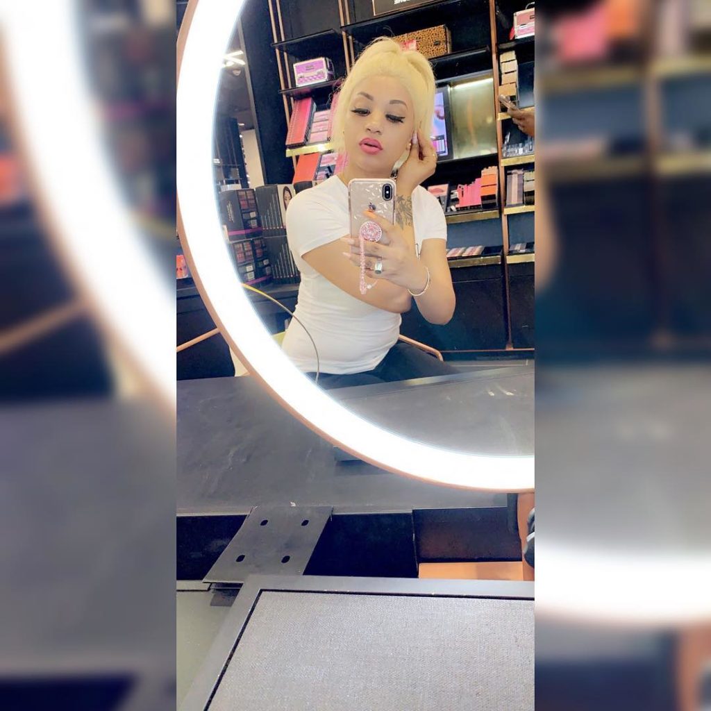 Photos - Léna Guèye : « Nos tenues aguicheuses font perdre la tête aux hommes »