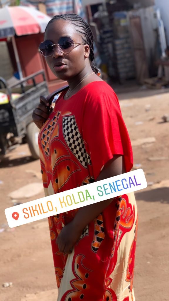 (05 Photos ) Maman de « Un café avec… » affiche sa joie au village