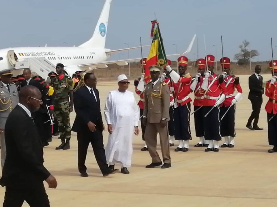 Obsèques Tanor Dieng : Arrivé du président Malien IBK à l'AIBD