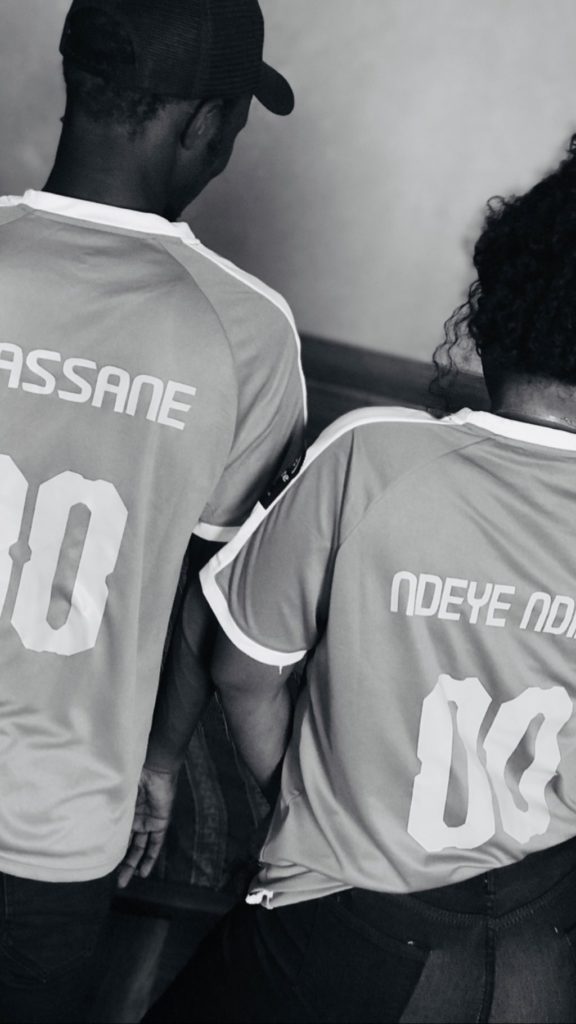 (05 Photos) L’actrice Ndeye Ndiaye savoure la victoire des Lions, avec son mari