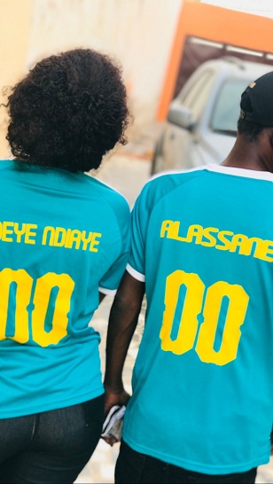 (05 Photos) L’actrice Ndeye Ndiaye savoure la victoire des Lions, avec son mari