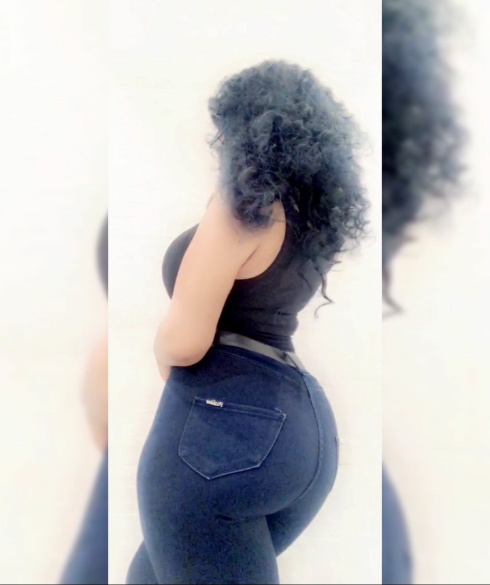 (05 Photos) Amina Saleh, la bombe qui explose les réseaux sociaux