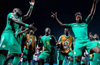 (15 images ): Moment fort des lions après la qualification